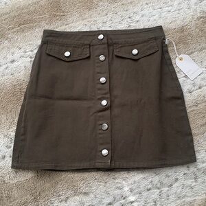 Francesca’s Button-Front Skirt